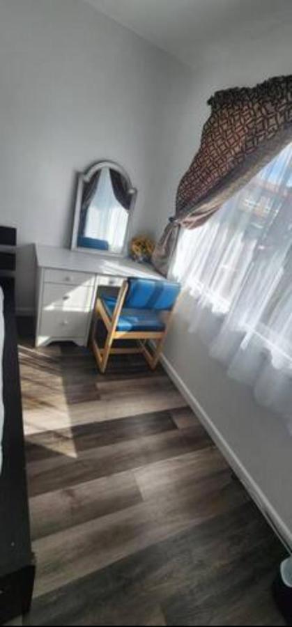 Affordable Private Rooms With Shared Bath Kitchen Near Sfo デーリーシティ エクステリア 写真