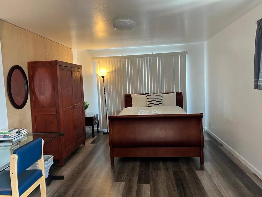 Affordable Private Rooms With Shared Bath Kitchen Near Sfo デーリーシティ エクステリア 写真