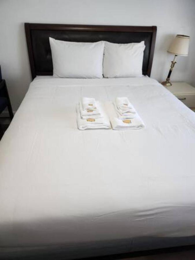 Affordable Private Rooms With Shared Bath Kitchen Near Sfo デーリーシティ エクステリア 写真