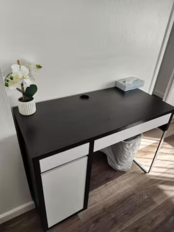 Affordable Private Rooms With Shared Bath Kitchen Near Sfo デーリーシティ エクステリア 写真